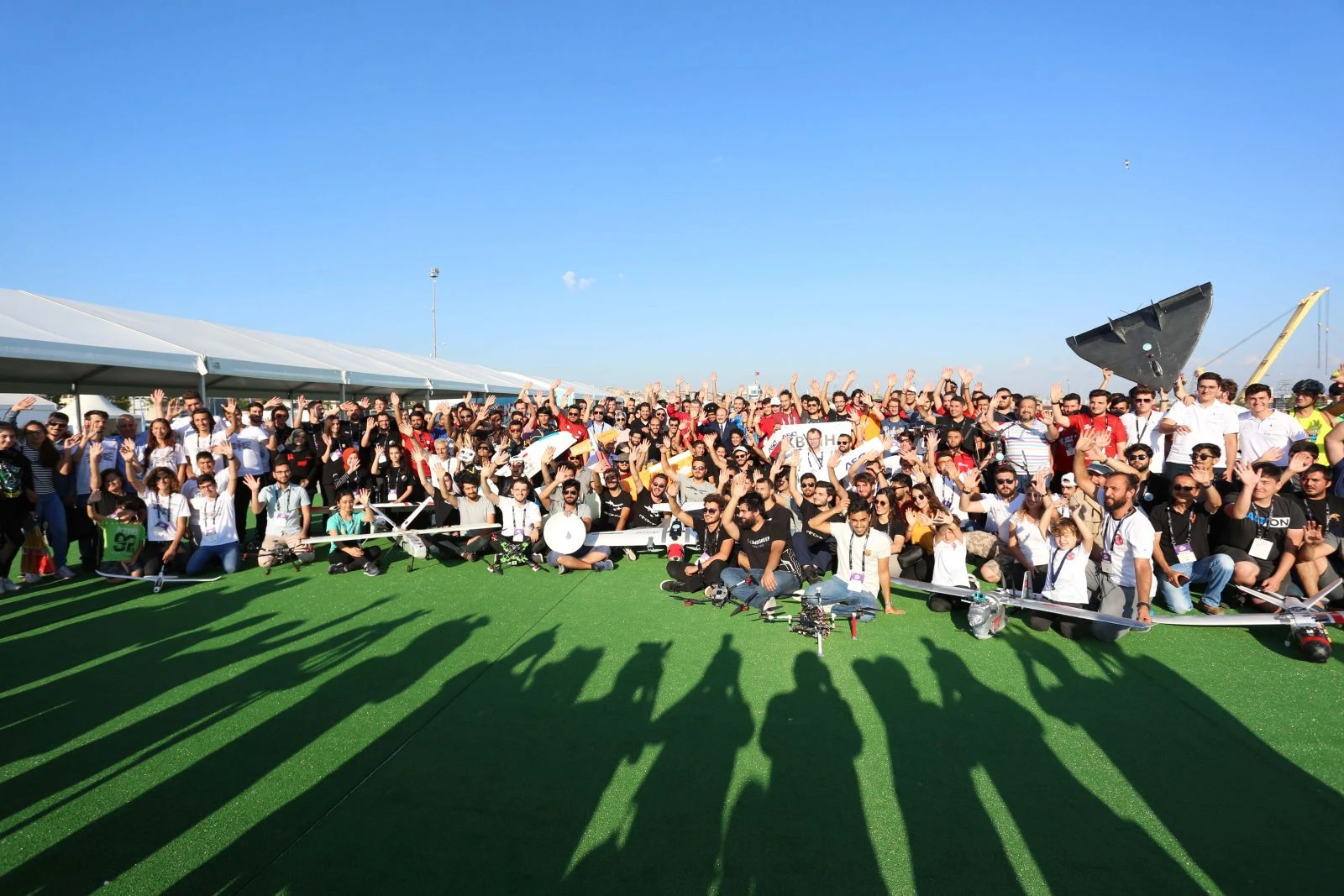 Gençler TEKNOFEST ile Geleceğin Teknolojilerine Hazırlanıyor